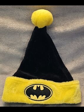 Batman Adult Plush Pom Pom Hat - Black and Yellow